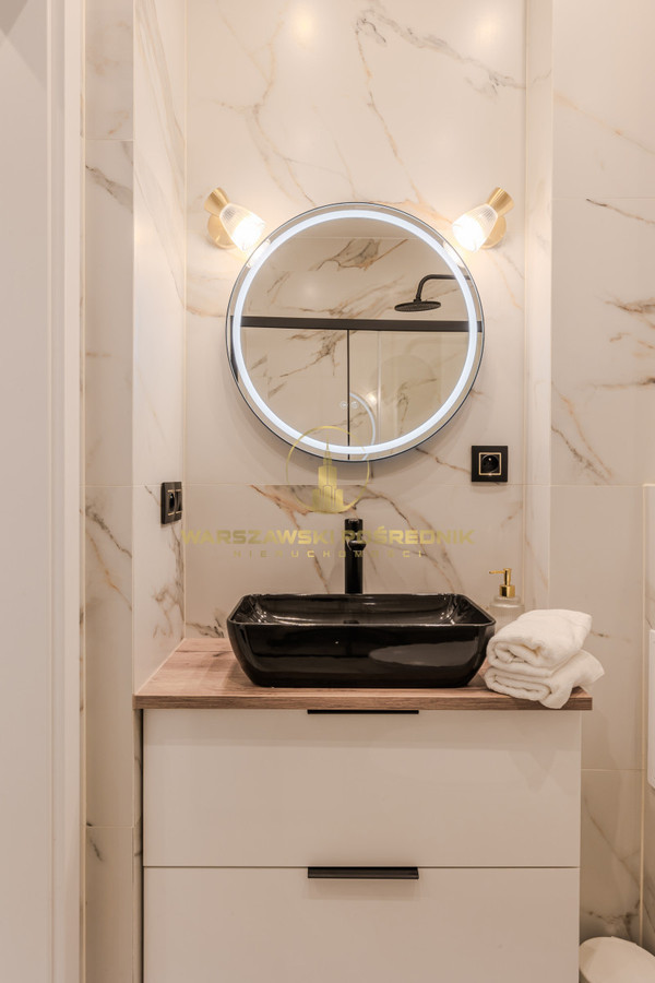 Apartament po generalnym remoncie - Więcej