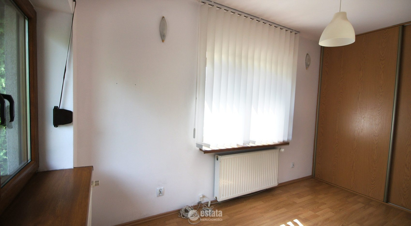 Budynek usługowo-biurowy na wynajem + 2 MP - Więcej