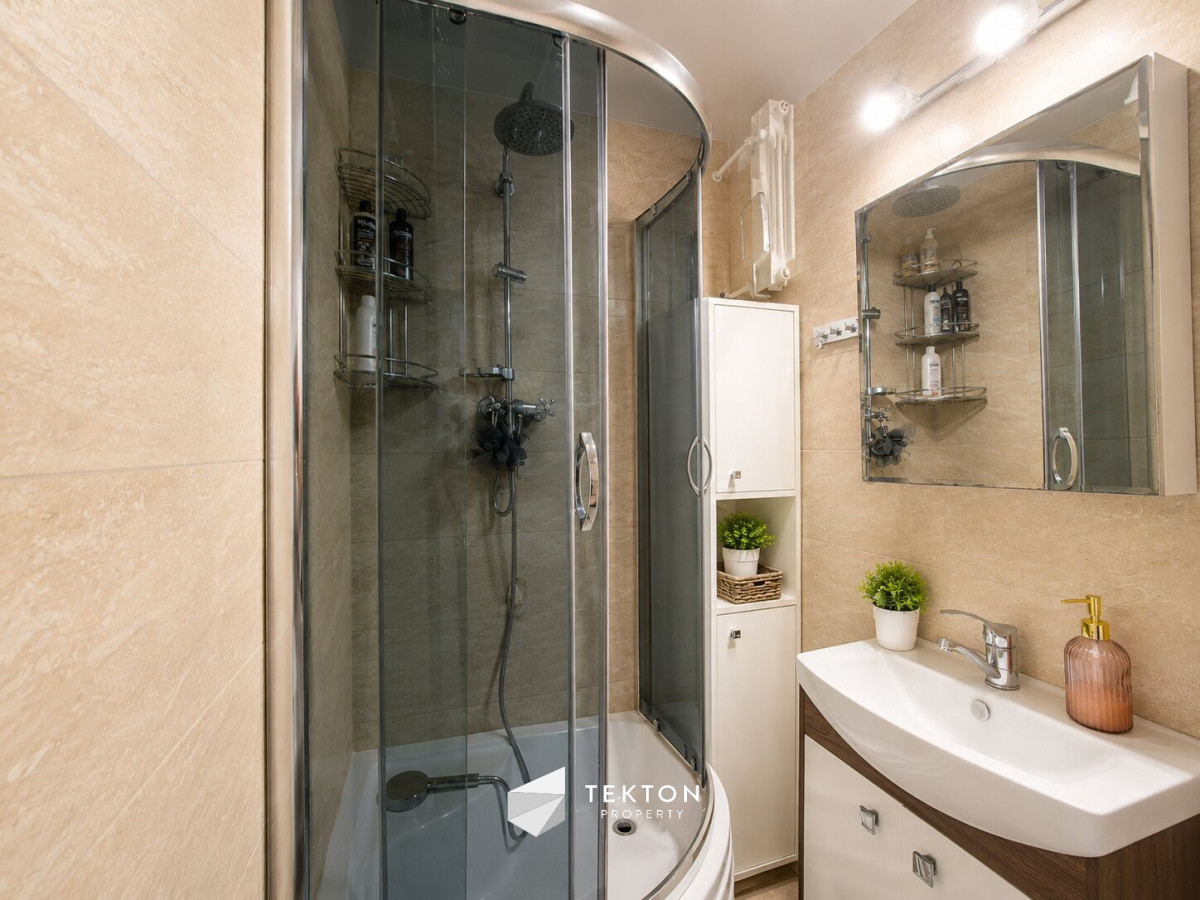 Apartment in Łódź, Karolew-Retkinia Wschód, Polesie - Więcej