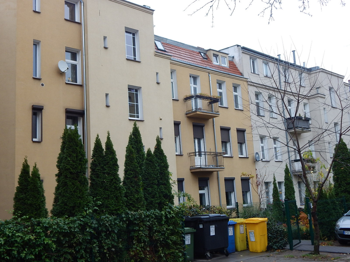 mieszkanie poddaszowe, kw, do remontu