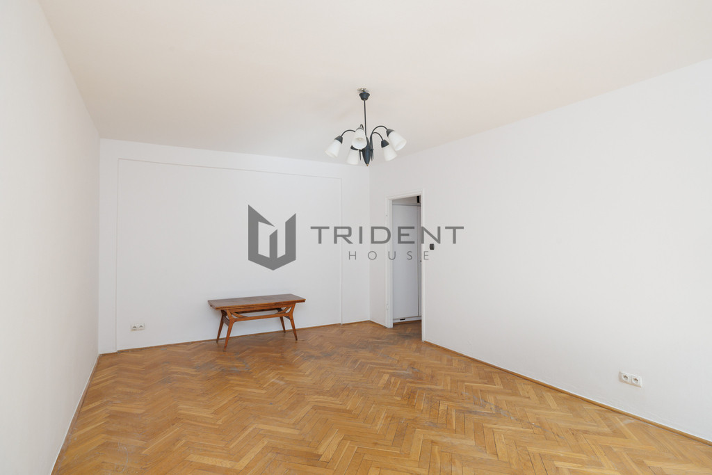 Apartment in Warszawa, Krucza, Śródmieście - Więcej
