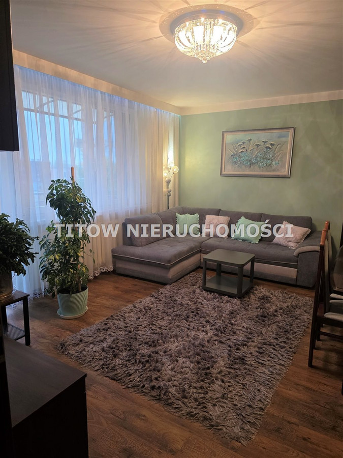 Sosnowiec Akacjowa niski blok 50 m2 sprzedam