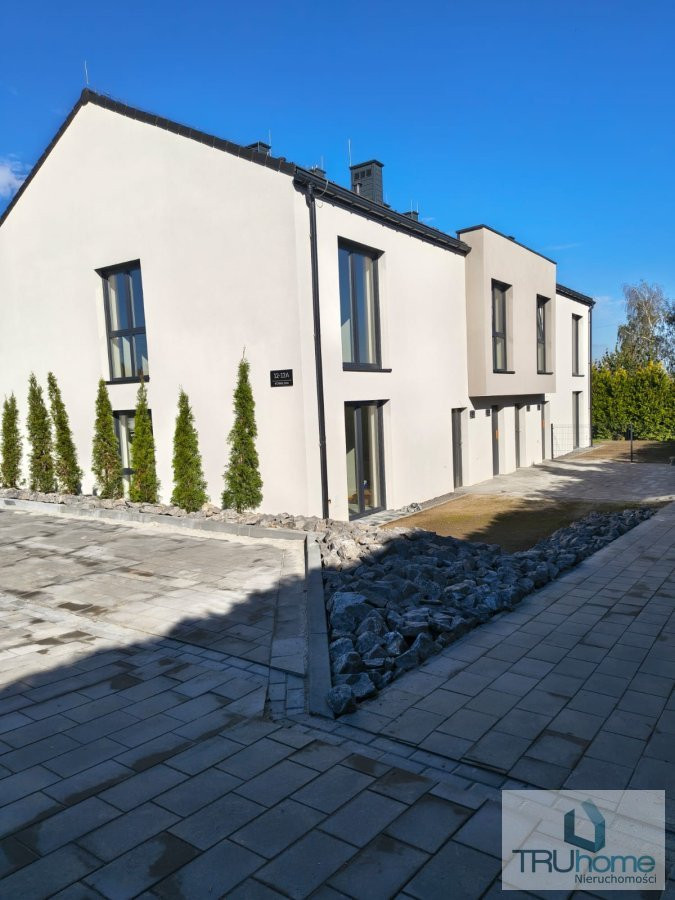 Zamieszkaj pod Dębowcem | Apartament z ogródkiem