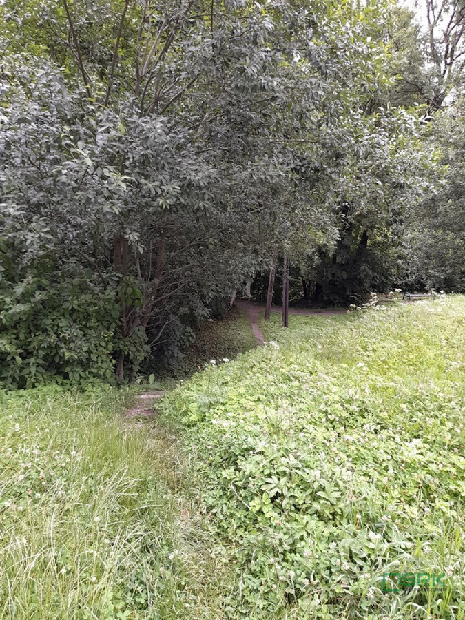 Działka w Bystrej przy ul. Klimczoka pow. 1324 m² - Widok 2