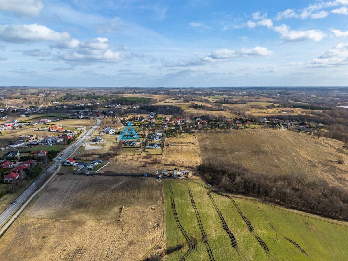 Malownicza działka w trakcie uzyskiwania WZ - Więcej