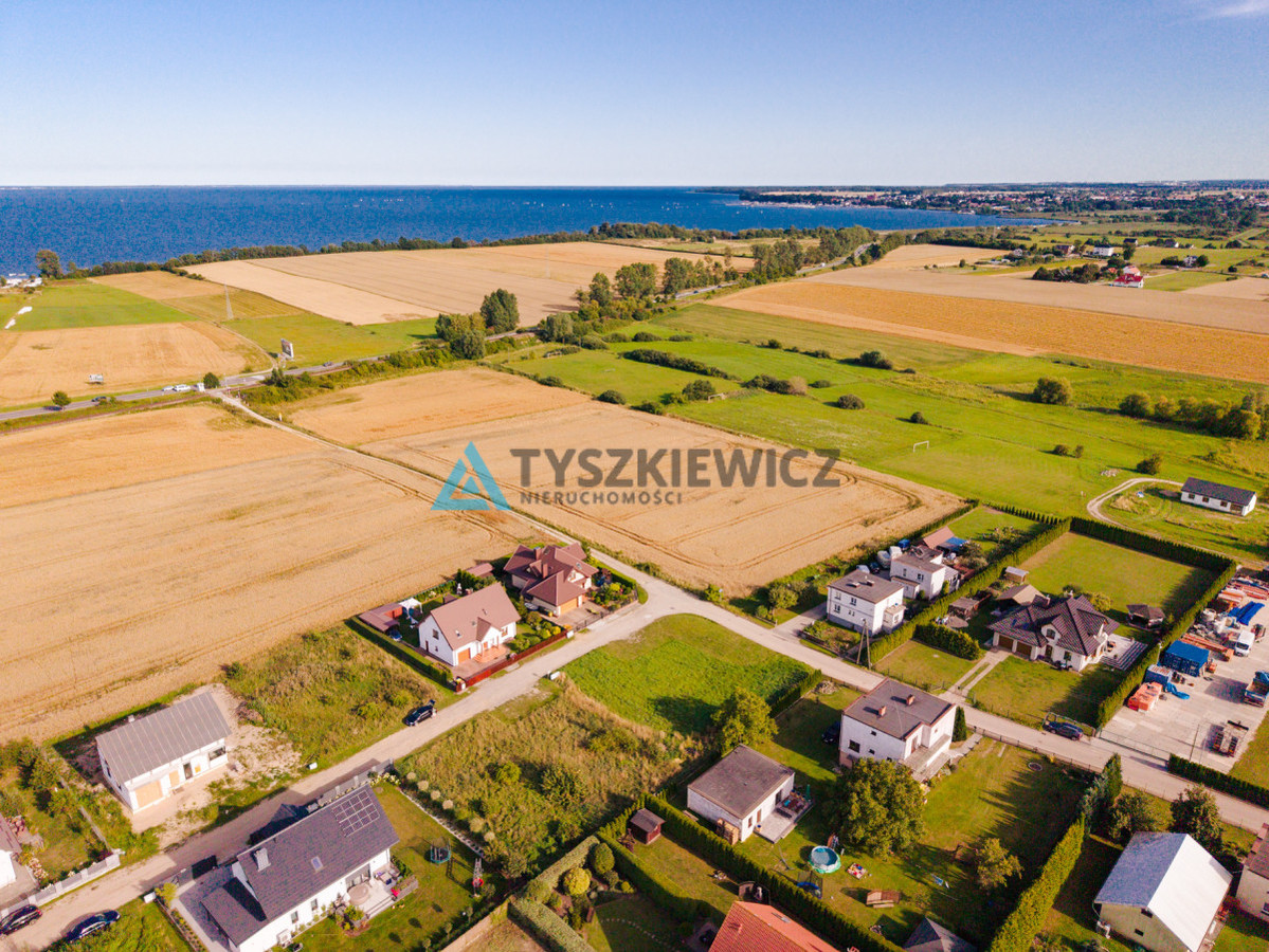400 metrów w linii prostej od brzegu Zatoki Puckie - Więcej