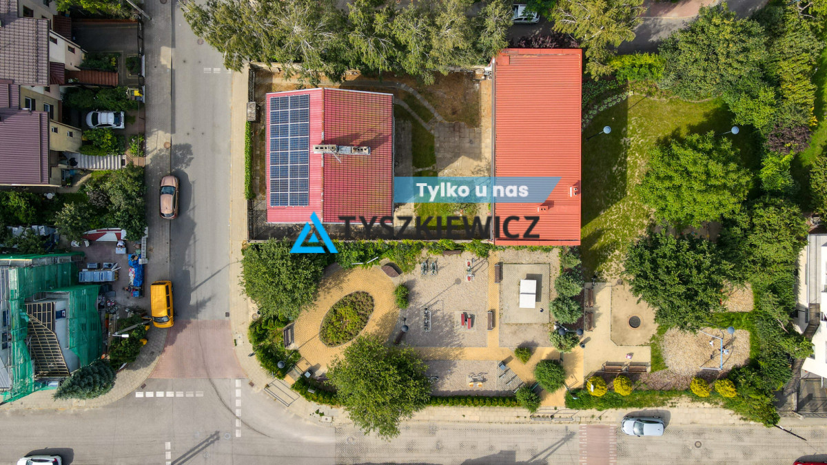 Kuća, 166 m², zemljište 532 m²