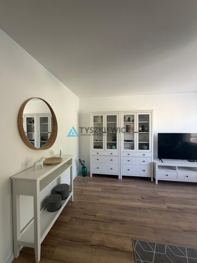 Apartment in Gdynia, Chylonia - Widok 3