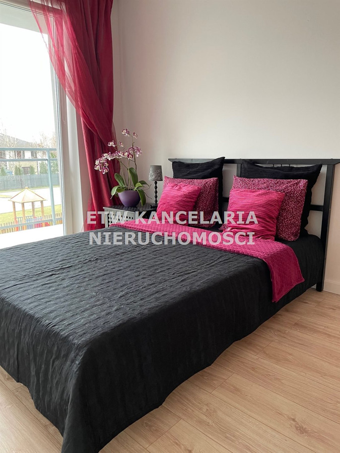Nowy budynek, umeblowane 2 pokoje, balkon - Widok 3