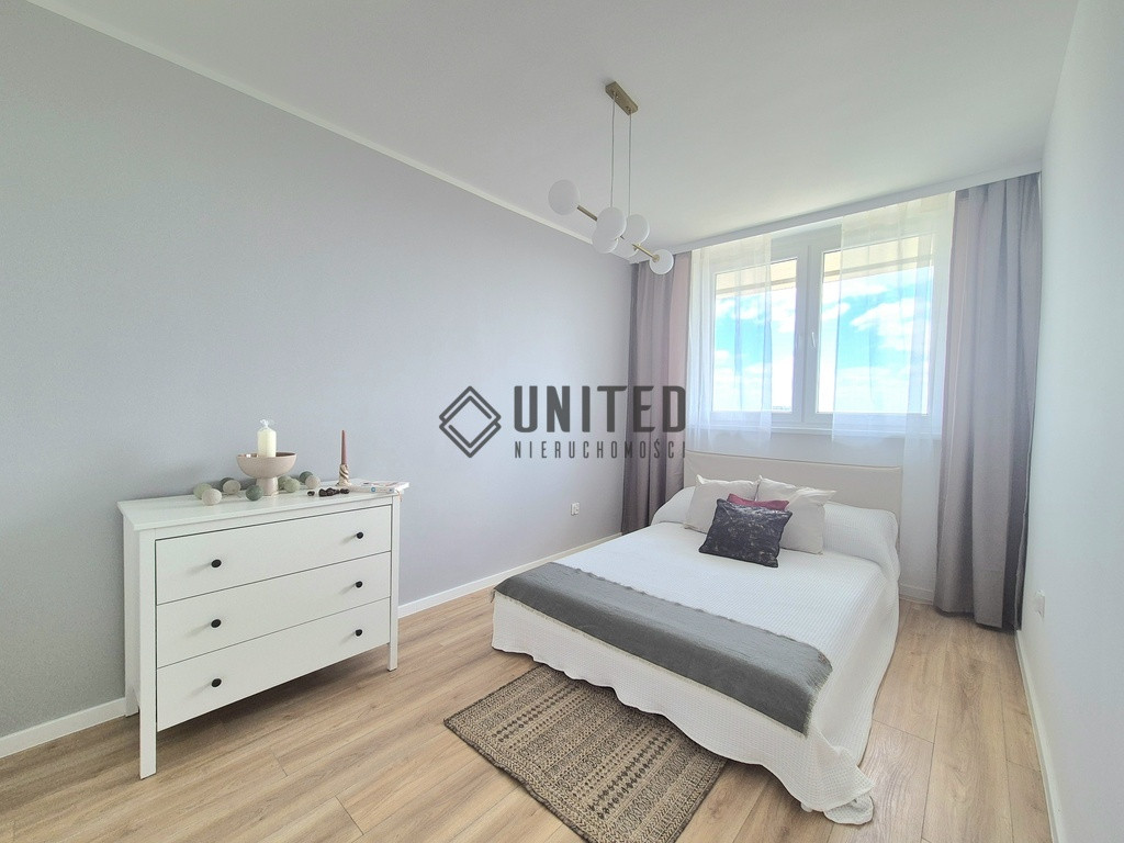Apartment in Wrocław, Powstańców Śląskich, Krzyki - Widok 4