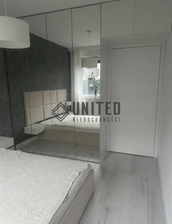 Apartment in Wrocław, Nowe Lamowice, Krzyki - Więcej