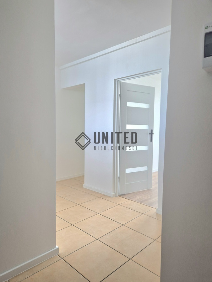 Apartment in Wrocław, Powstańców Śląskich, Krzyki - Widok 3