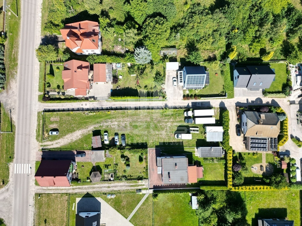 Działka o funkcji mieszkaniowej i usługowej - Widok 3