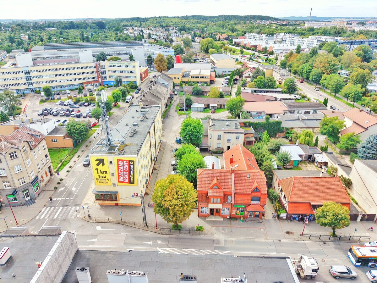 Kamienica z lokalem usługowym i mieszkaniem