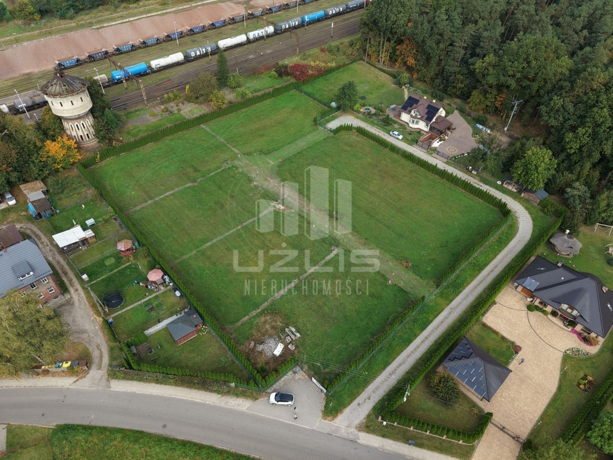 Działka w centrum Smętowa Granicznego - Więcej