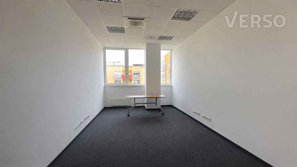 4 pomieszczenia, parking - Widok 2