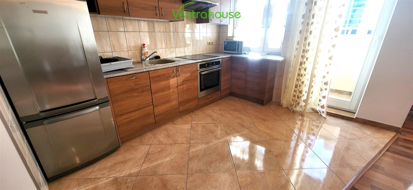 3-POKOJOWY APARTAMENT zWIDOKIEM naPANORAMĘ MIASTA - Widok 3