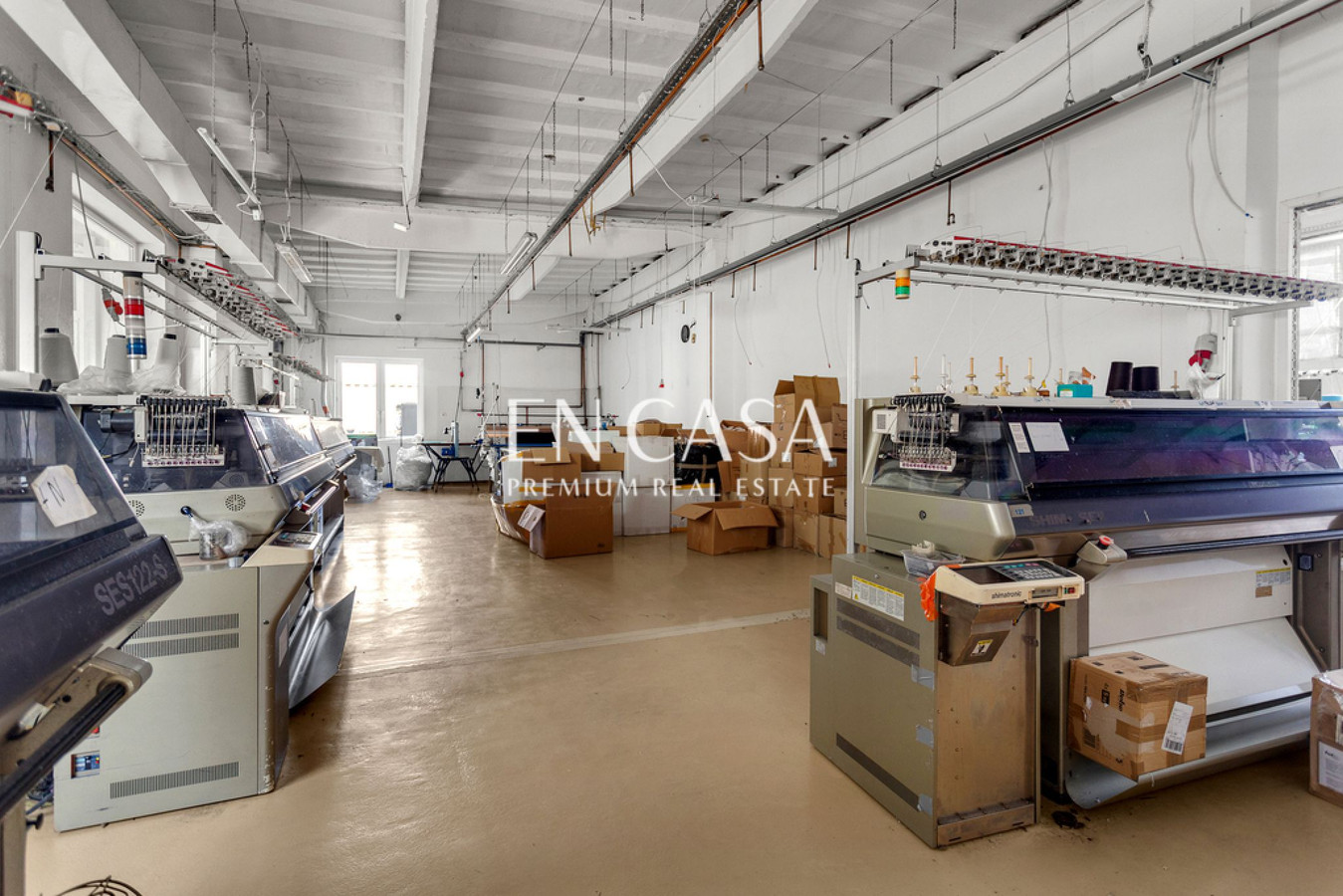 Budynek przemysłowo-usługowy ok 900 m² + magazyn - Widok 5