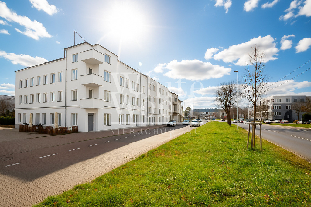 House, 1222 m², land 788 m²