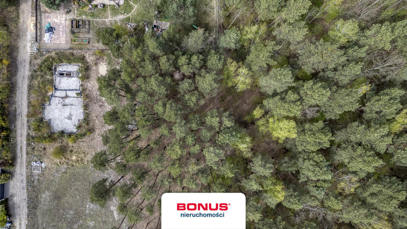 Urokliwa działka 2 050 m² Wawer, ul. Wiązowska - Widok 2