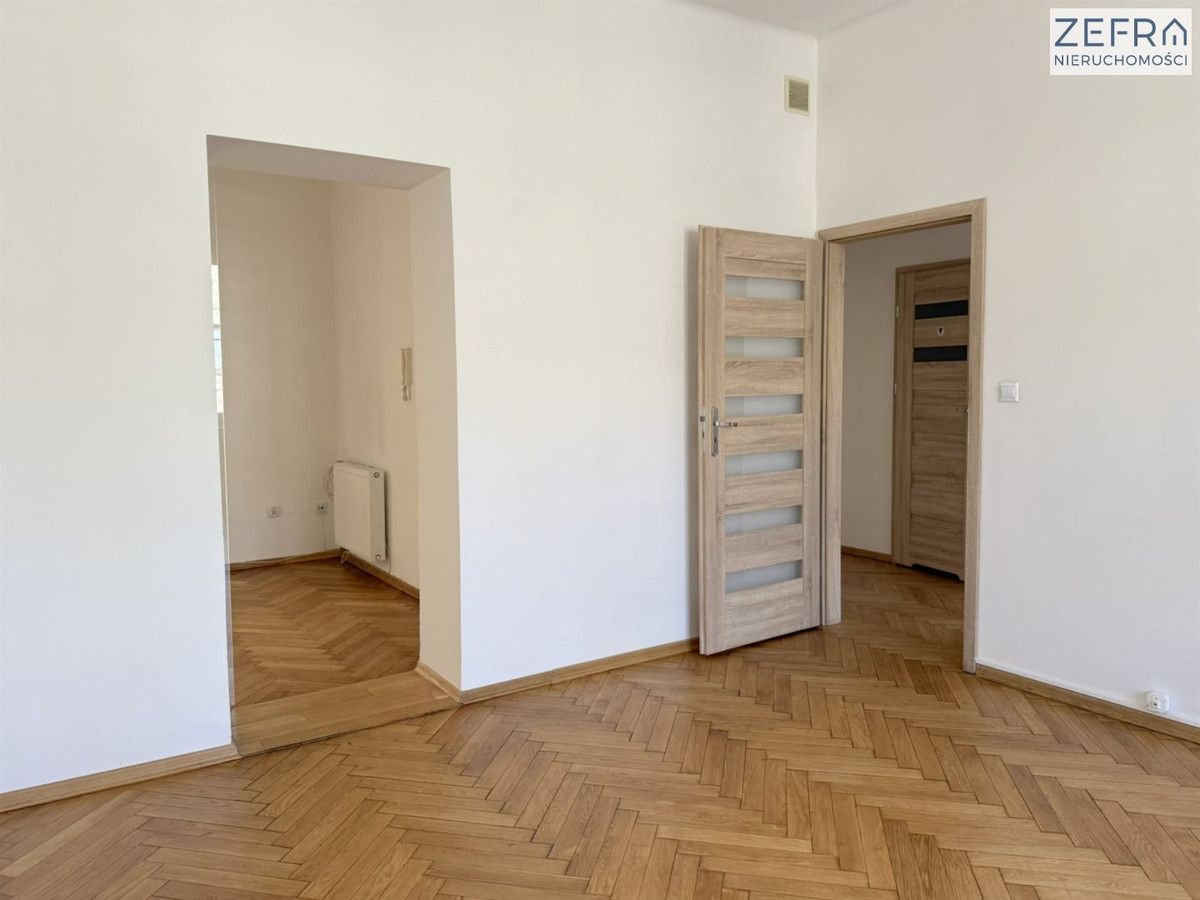 Biuro, kancelaria* 5 pokoi 125 m²*Stare Miasto - Widok 4