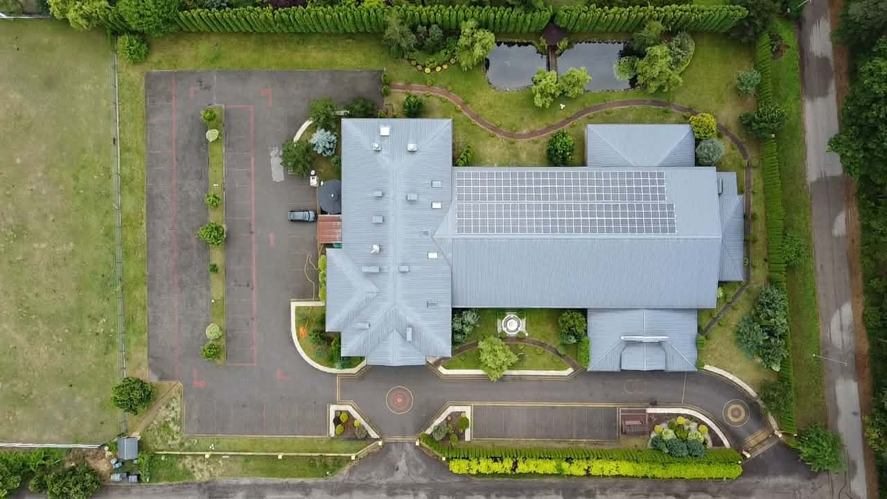 Atrakcyjna nieruchomość komercyjna 1500 m², działka 6000 m² - Widok 4