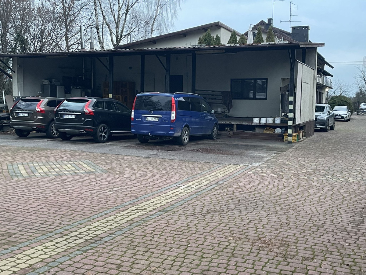 200 m² mieszkalne-biuro 500 m² magazyn-produkcja-usługi - Więcej