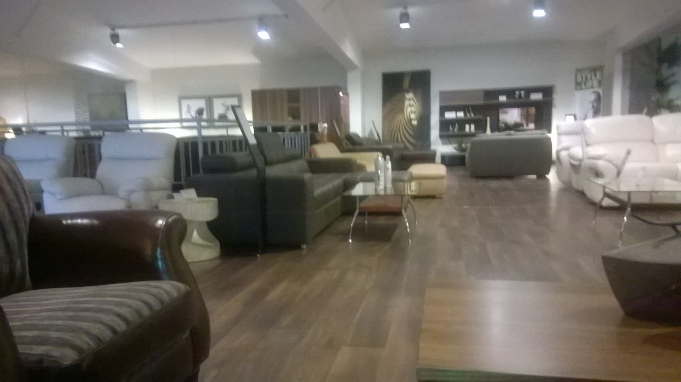 Sprzedam budynek 1400mkw w centrum Radomia - Widok 5