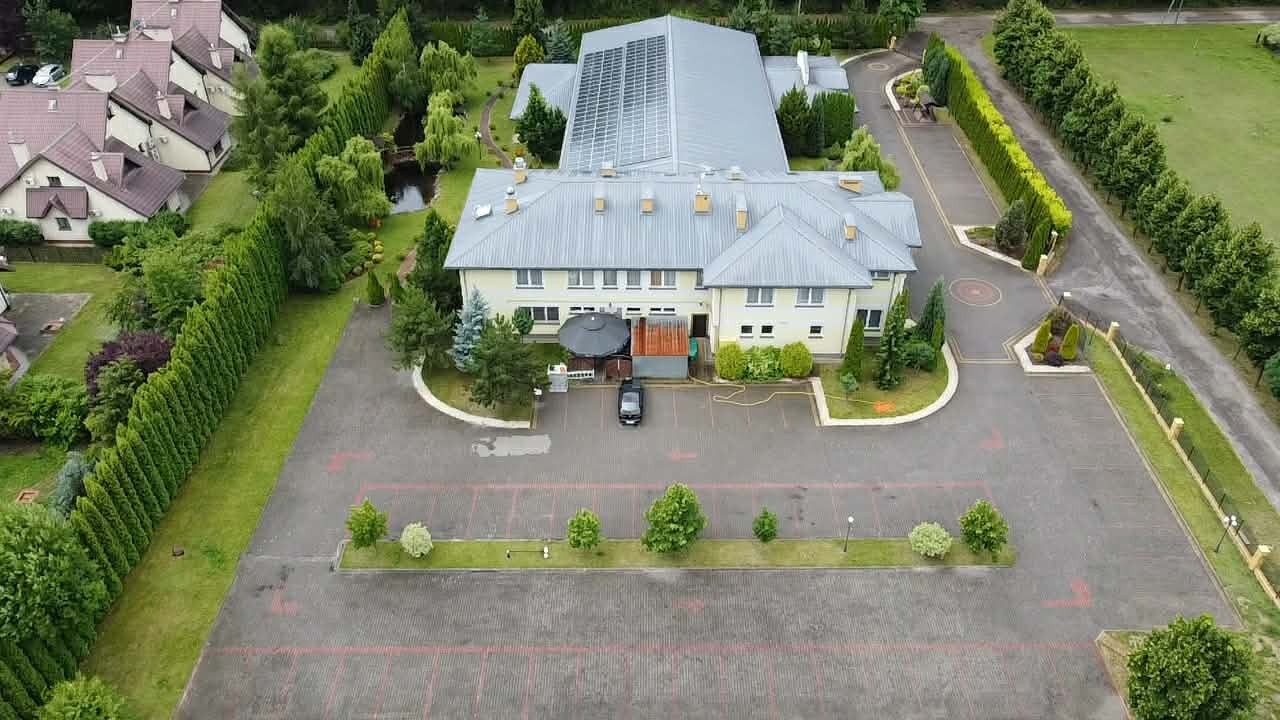 Atrakcyjna nieruchomość komercyjna 1500 m², działka 6000 m² - Widok 5