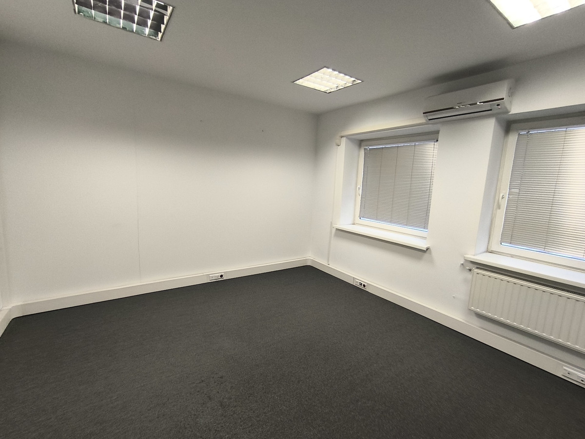Lokal biurowo-usługowy 135 m² | Parter, parking | Żołnierska Zabłocie - Widok 4