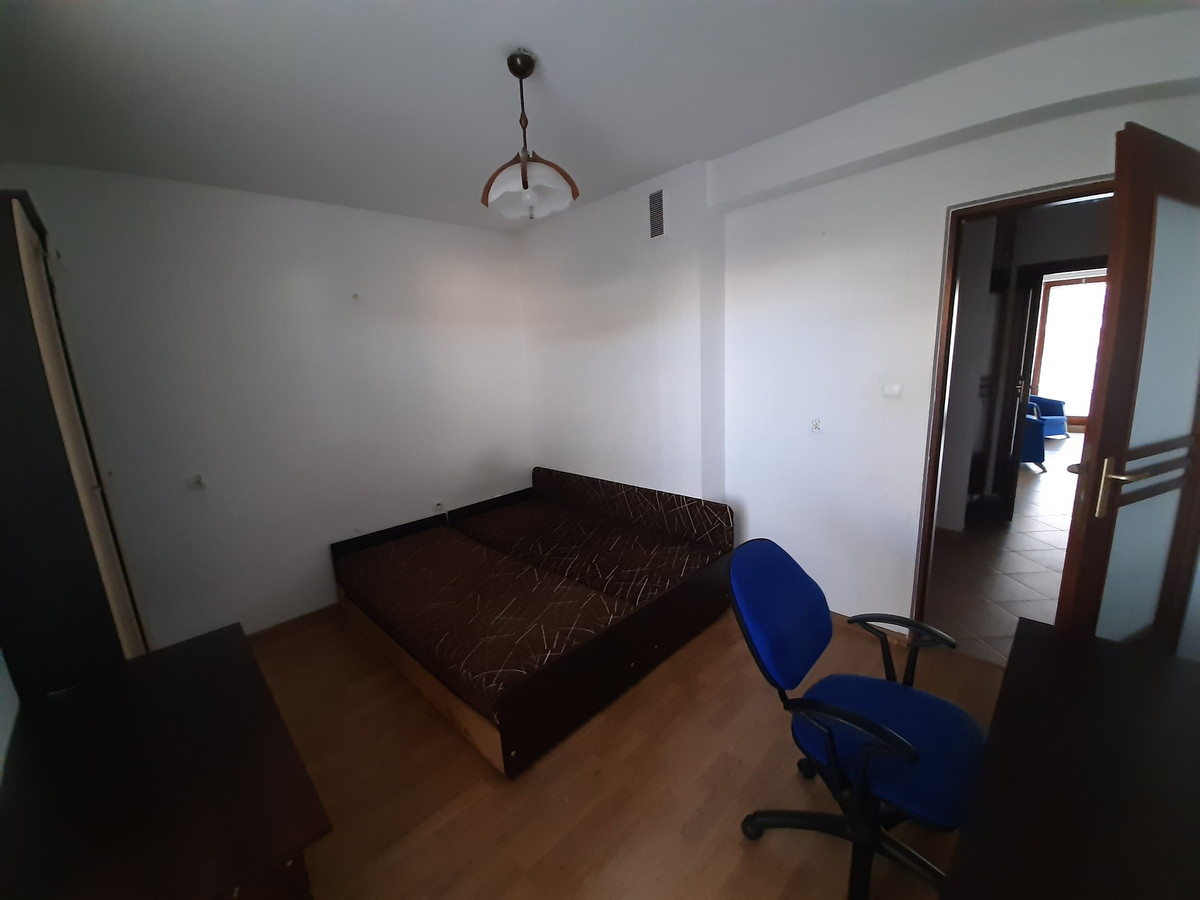 Bezpośrednio, 3 pokoje, Ruczaj, Kampus UJ, od zaraz, 4 osoby/studentów - Więcej