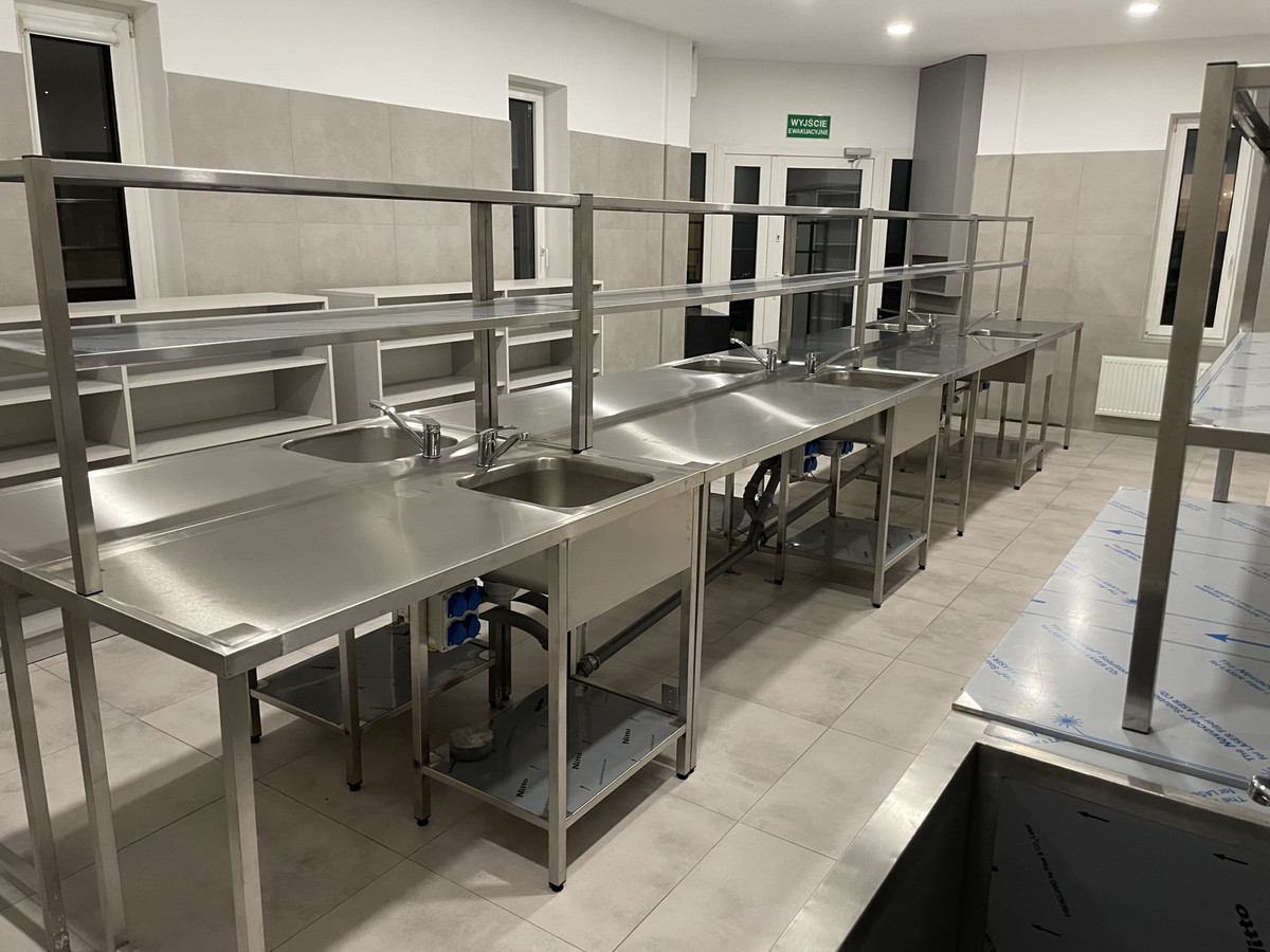 budynek usługowy 400 m² z działką 1054 m² - Widok 2