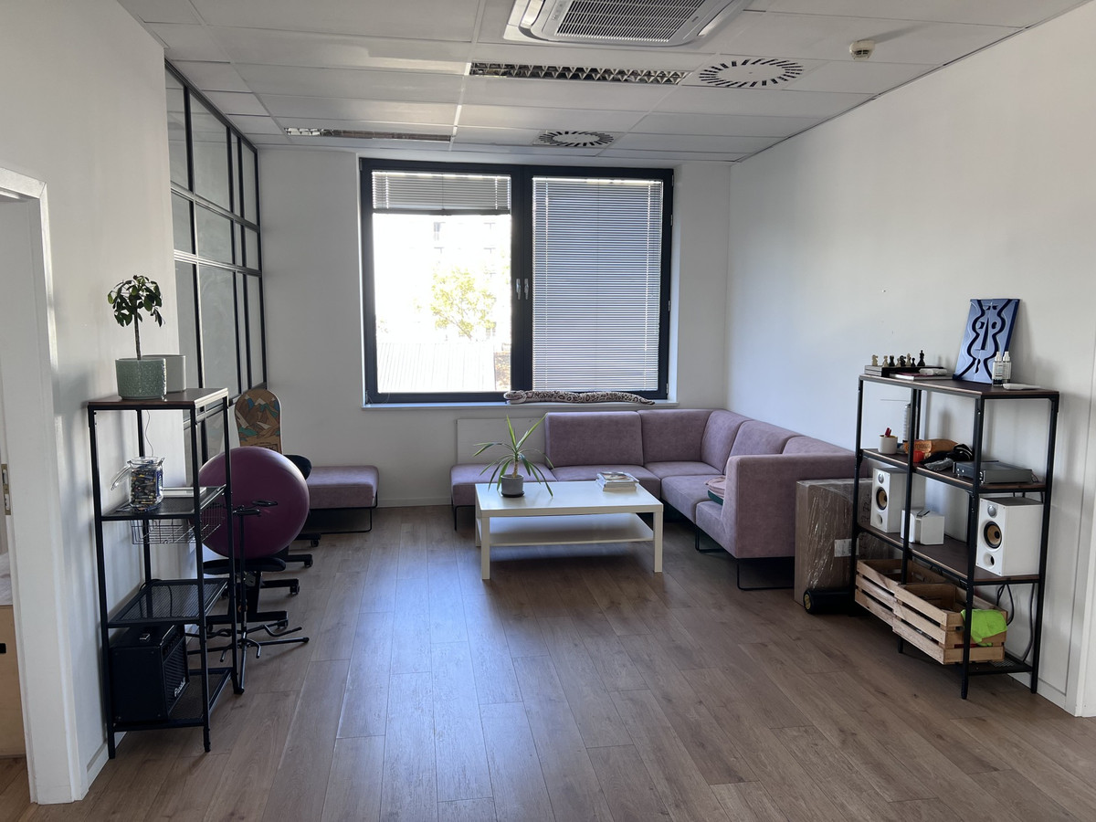 Nowoczesne biuro 150–270 m² | Zabłocie | ul. Dekerta - Widok 3