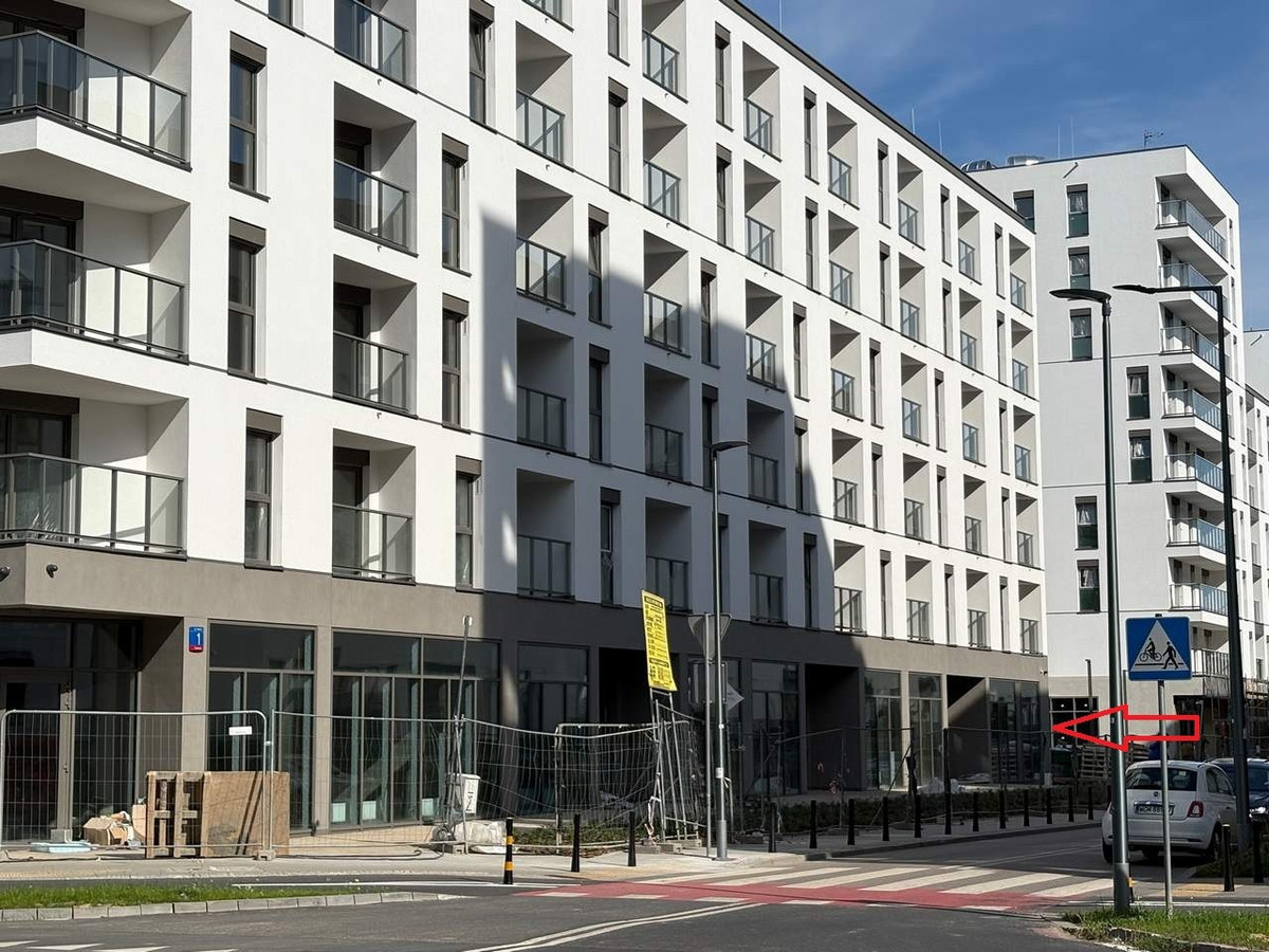 Lokal handlowo-usługowy 41,80 m² | duże witryny | przy Galerii Północnej - Widok 5