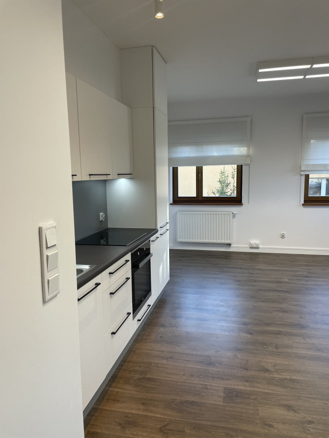 Biuro 50 m² osiedle Oficerskie do wynajęcia, okolice ronda Mogilskiego - Widok 2