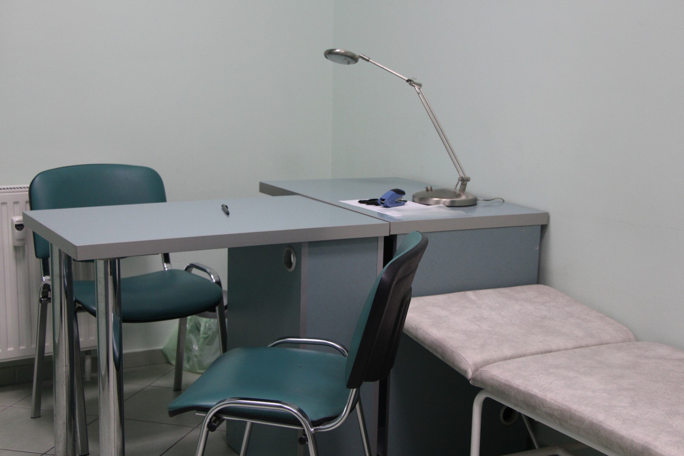 Lokal komercyjny 3 w jednym - sale wykładowe, gabinety lekarskie, psychologiczne - Widok 3