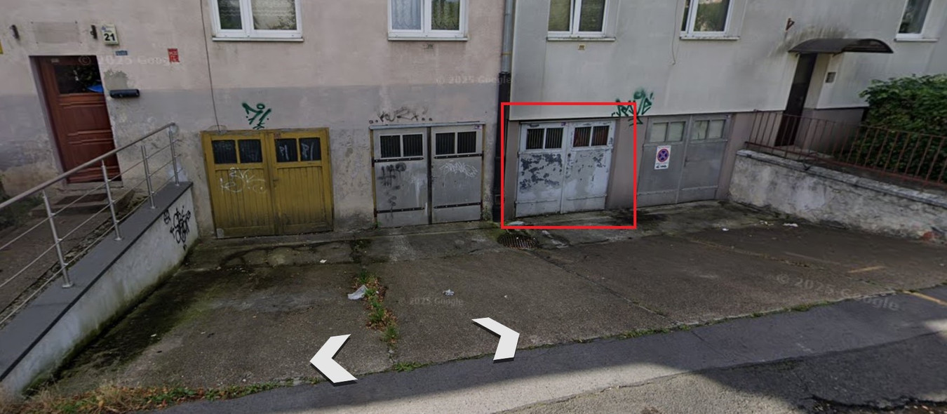 Wynajmę garaż na Sępolnie – 13 m² – ogrzewany, pod budynkiem