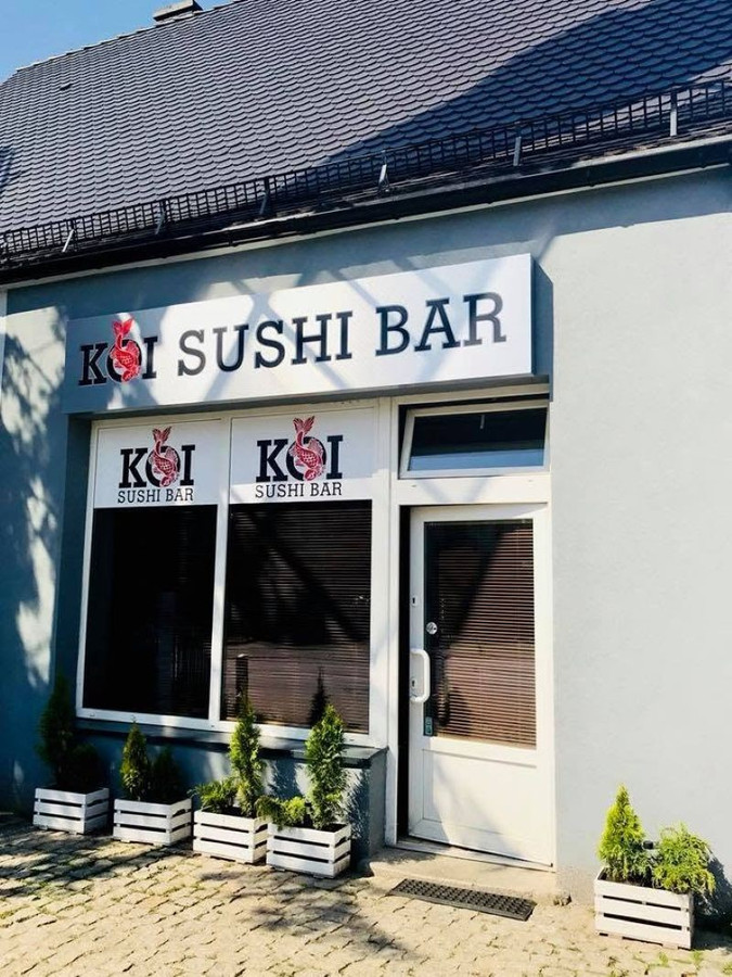 Lokal 60 m² w wolnostojącym budynku z parkingiem i witryną – Muchobór Wielki - Widok 2