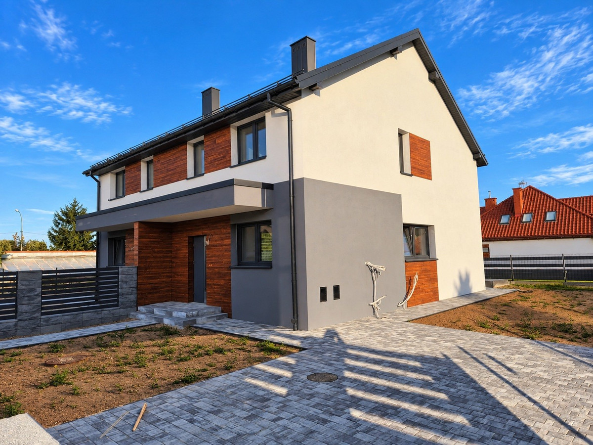 Dom – Tarnów, Krzyż - Widok 2