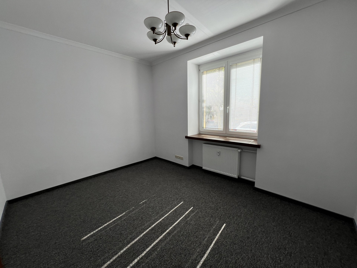 Gabinetu biurowe w Centrum - Więcej