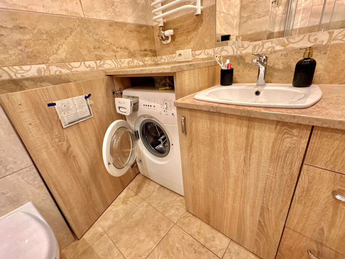 Apartment in Kraków, Osiedle Piastów, Mistrzejowice - Widok 5