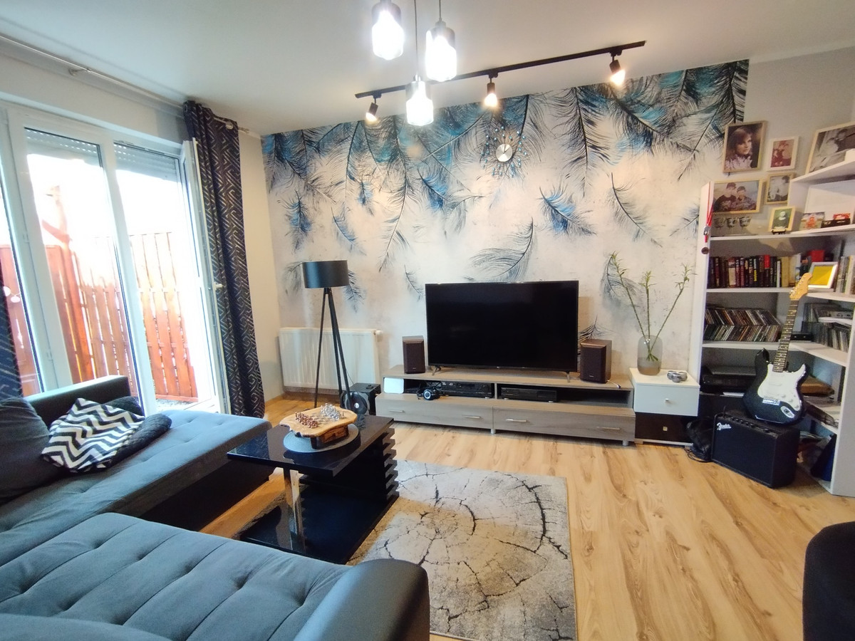 MIESZKANIE 31 m² NA WYNAJEM – PSIE POLE, UL. GORLICKA | 1 POKÓJ | OSOBNA KUCHNIA