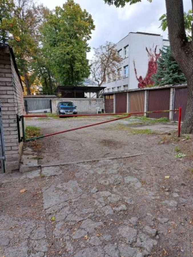 Sprzedam Garaż Murowany - Warszawa Dolny Mokotów - Widok 2