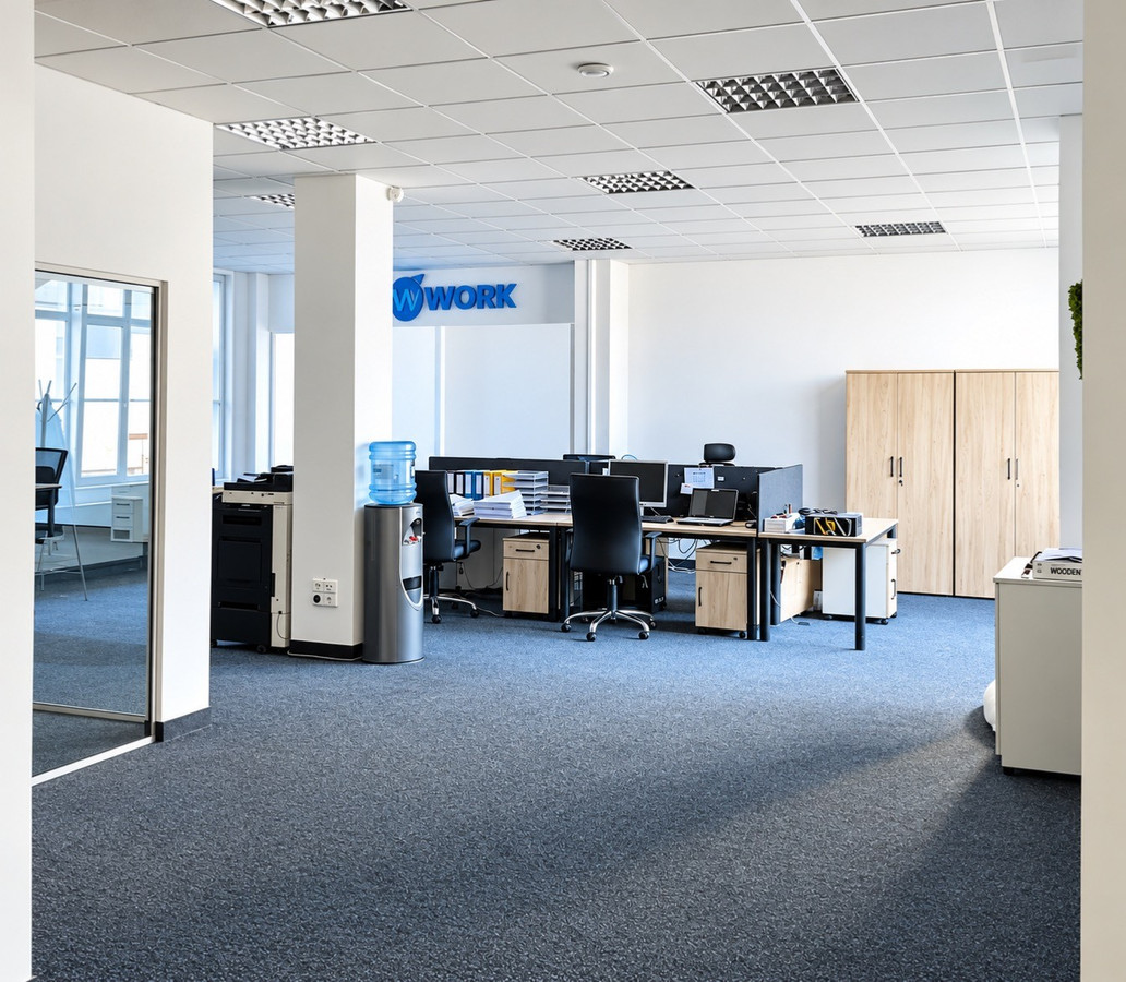Przedstawiamy wyjątkową ofertę inwestycyjną – budynek o powierzchni ok. 2 500 m² - Widok 4