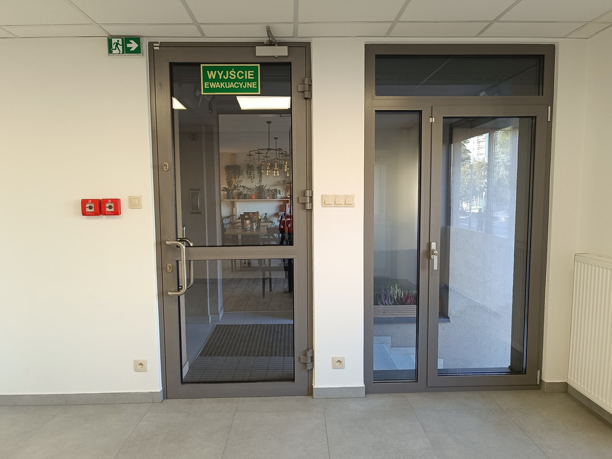 Wynajmę lokal handlowo usługowo biurowy-60 m² - Widok 5