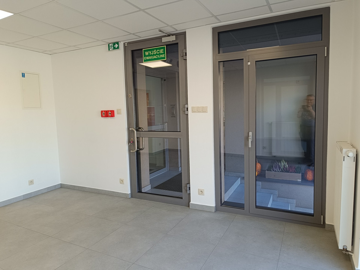 Wynajmę lokal handlowo usługowo biurowy-60 m² - Widok 3