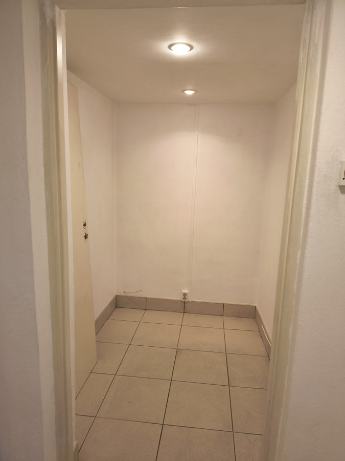 Sprzedam lokal użytkowy przy stacji Metro Służew - Widok 5