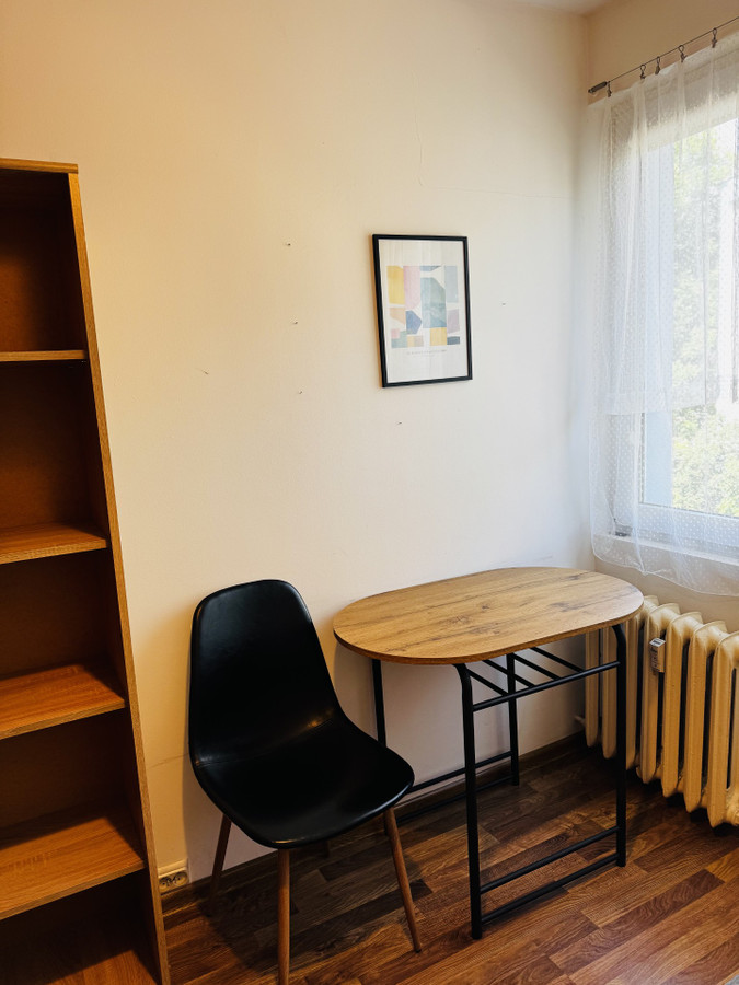 POKÓJ PRZYTULNY W MIESZKANIU STUDENCKIM - Widok 3