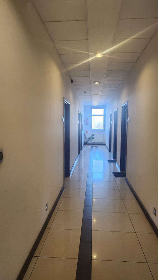 Wynajmę biuro 16 m² - znakomita lokalizacja - Widok 2