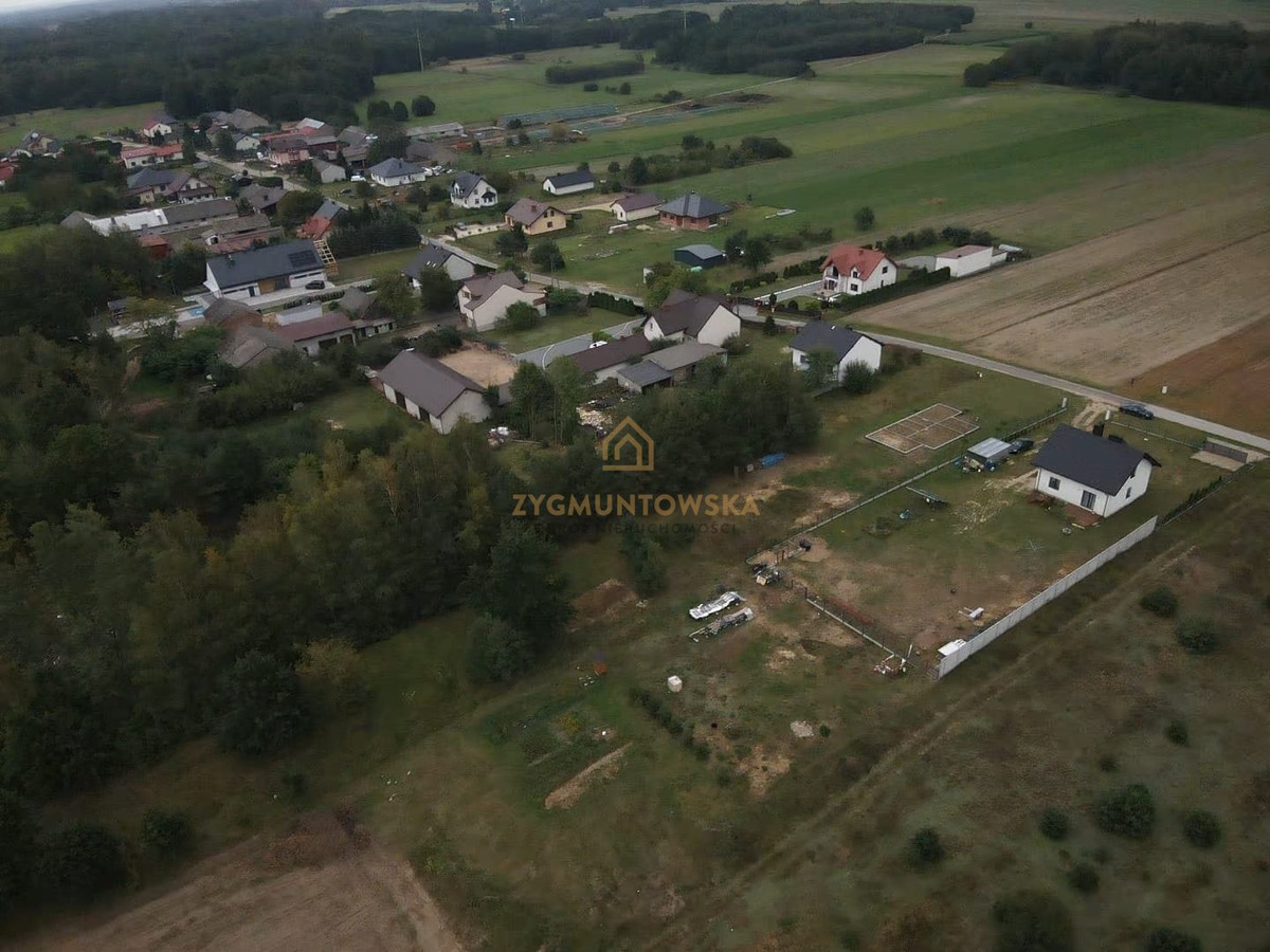 Gotowa pod budowę! Działka z fundamentami w Owadów - Widok 5